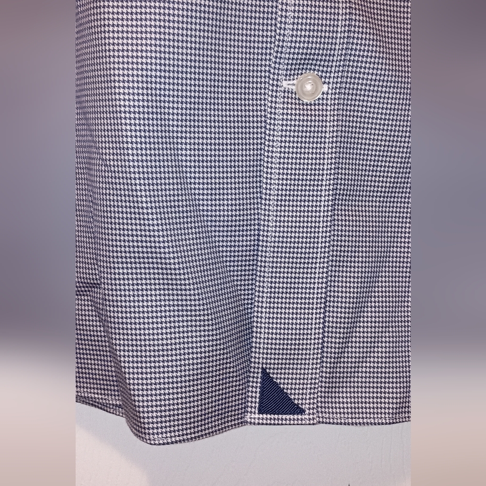 Untuckit Blue White Checked Button Down Cotton Sh… - image 4